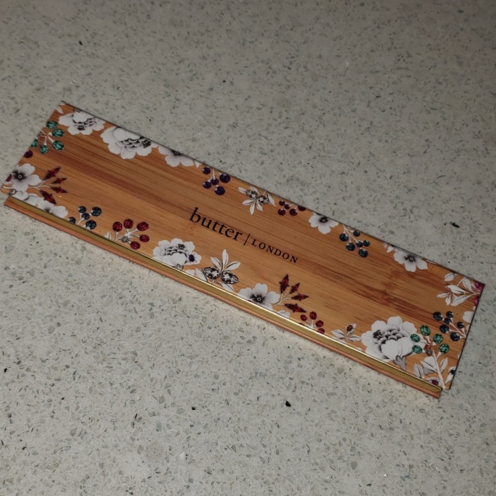 BUTTER London eyeshadow palette